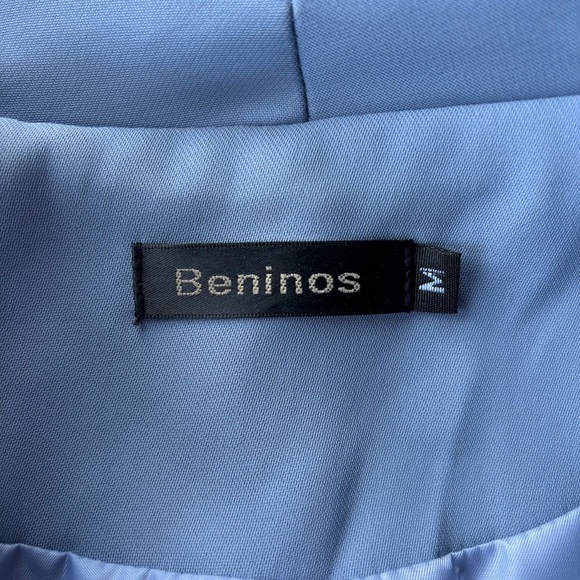 Elegant Light Blue Blazer - Picture 2 of 5